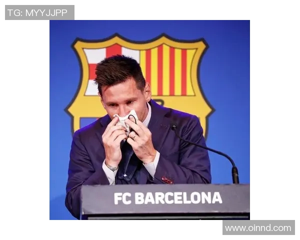 梅西在巴塞罗那的未来再次悬而未决,球队管理层面临挑战 梅西在巴塞罗那的未来再次悬而未决,球队管理层面临挑战